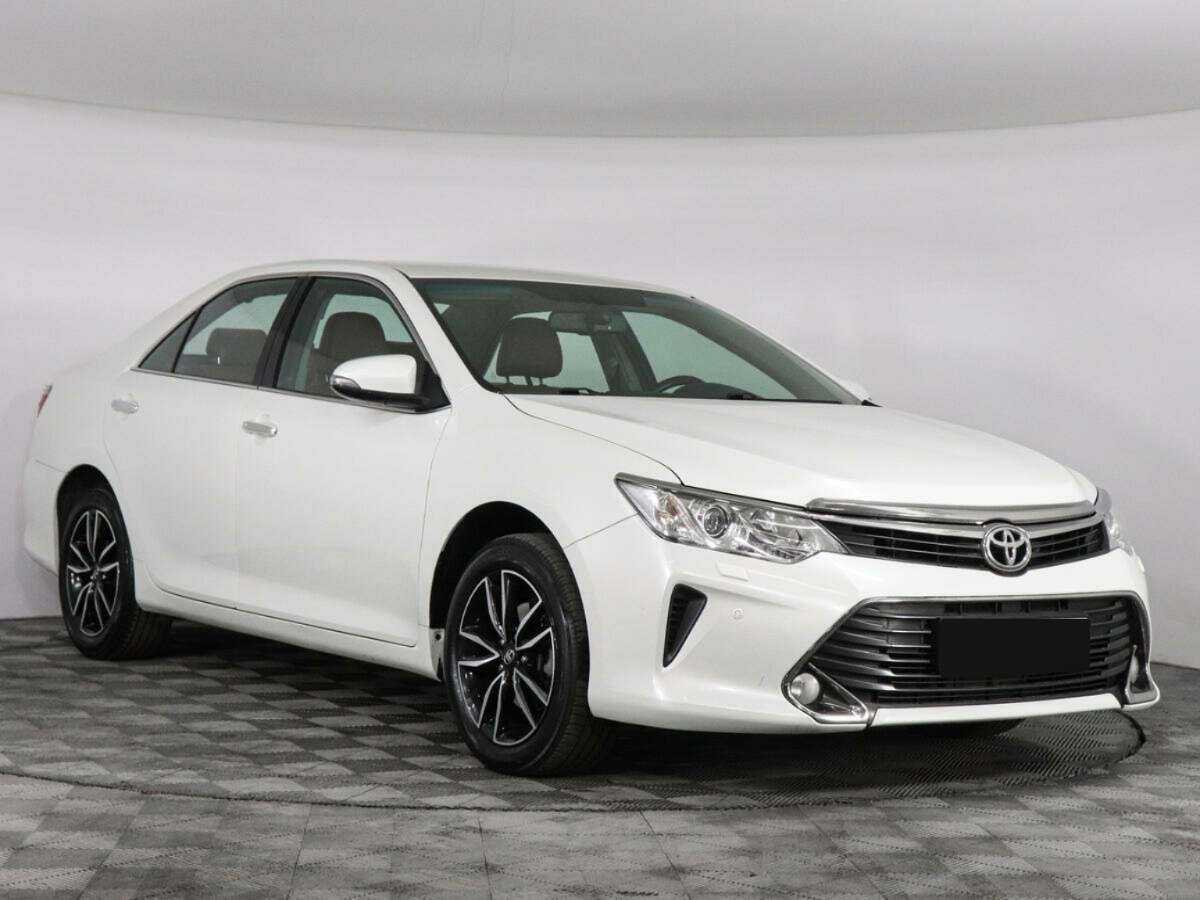 Toyota Camry, 2016 - фото №3