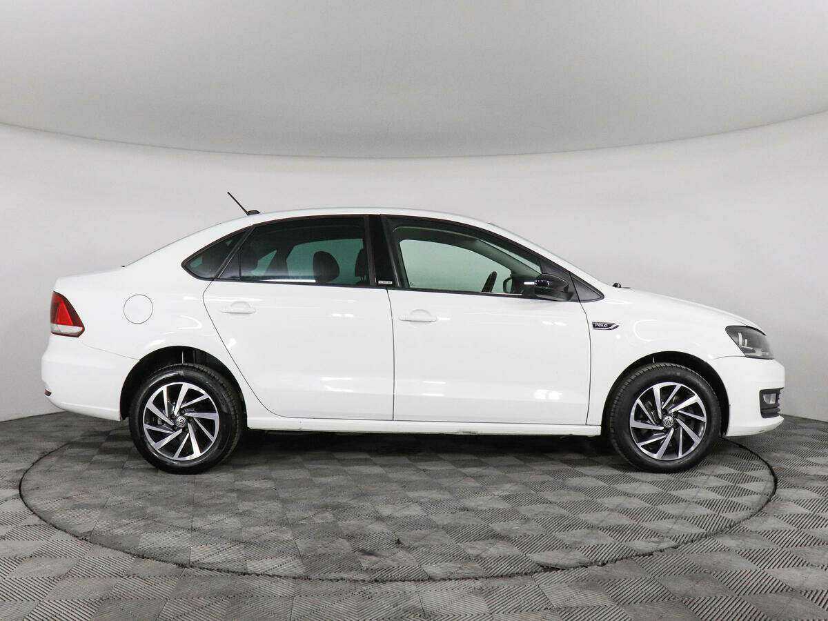 Volkswagen Polo, 2017 - фото №4
