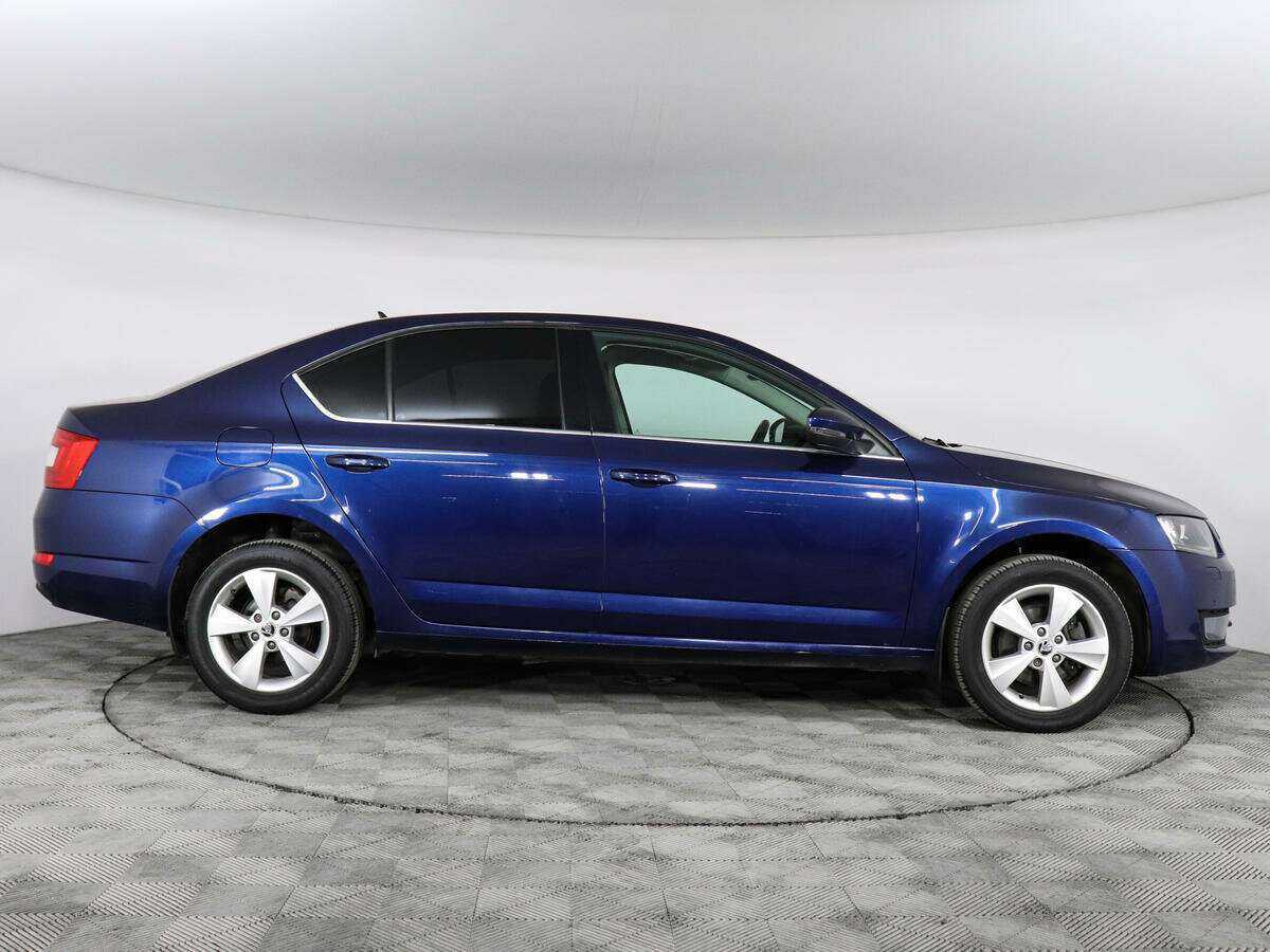 Skoda Octavia, 2017 - фото №3