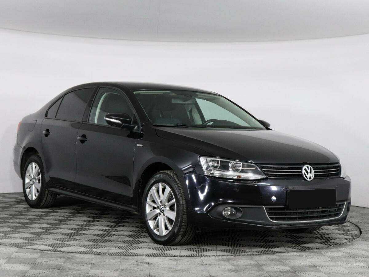 Volkswagen Jetta, 2013 - фото №3