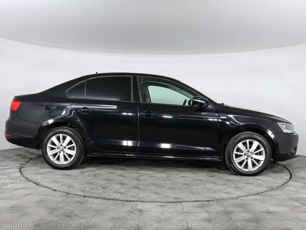 Volkswagen Jetta, 2013 - фото №4