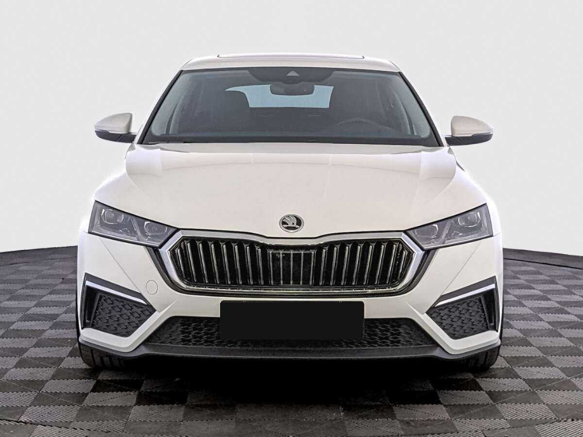 Skoda Octavia, 2023 - фото №2
