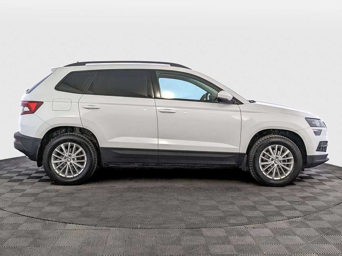 Skoda Karoq, 2022 - фото №4