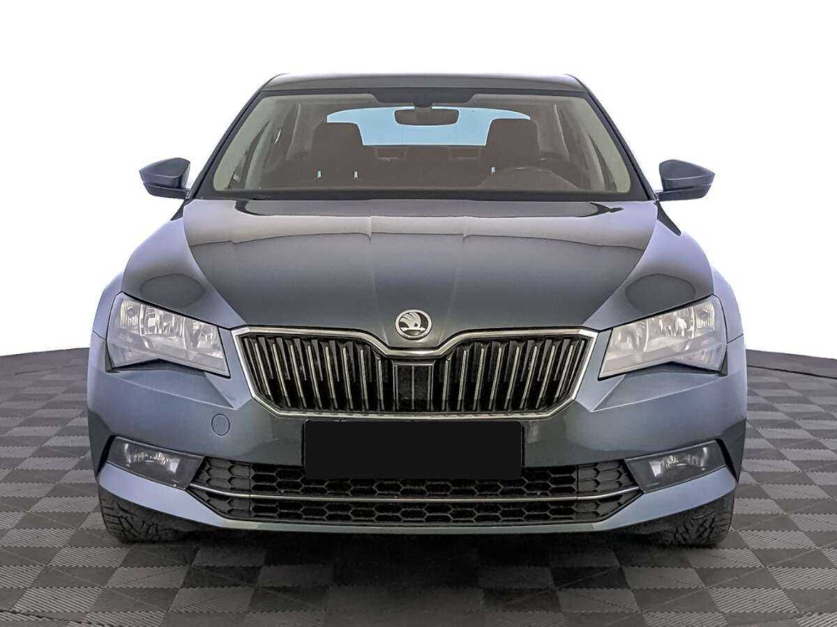 Skoda Superb, 2019 - фото №2