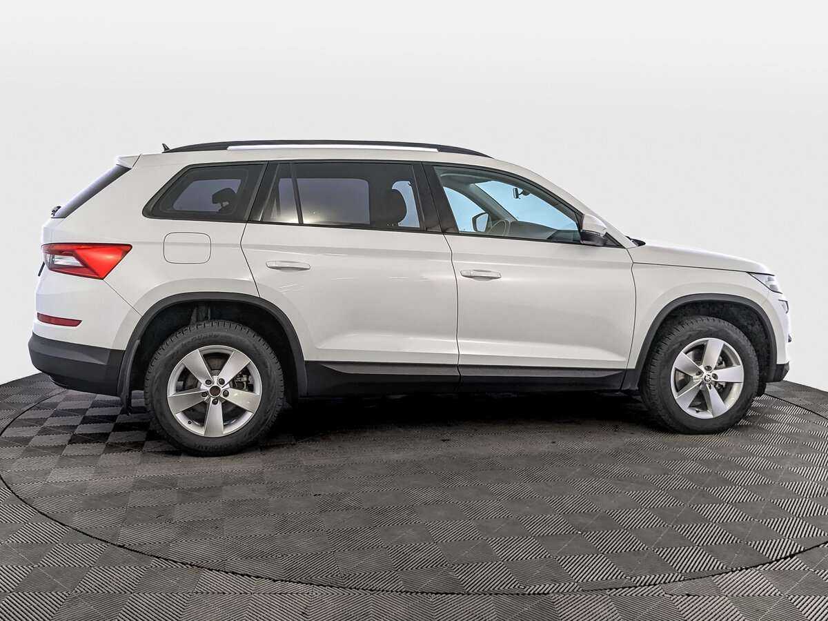 Skoda Kodiaq, 2020 - фото №4