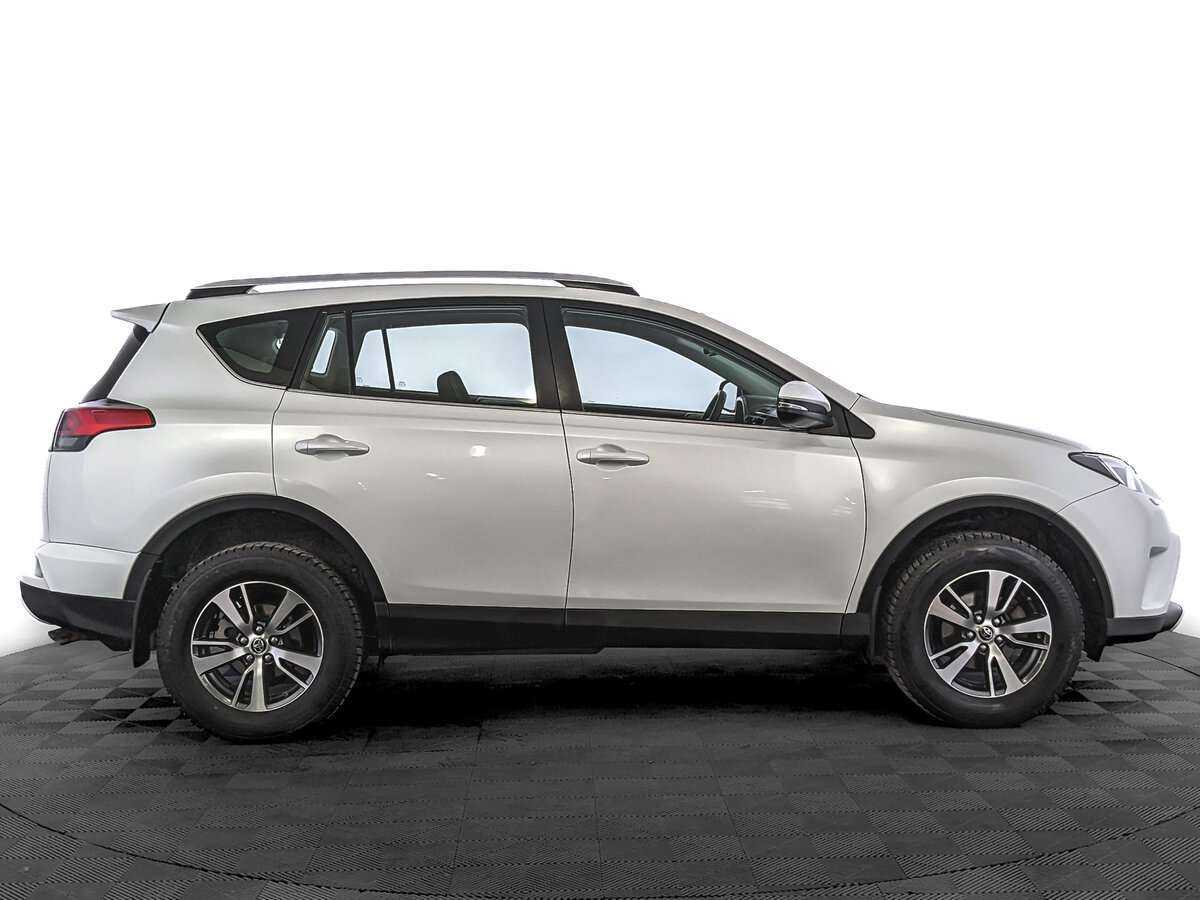 Toyota RAV4, 2019 - фото №4
