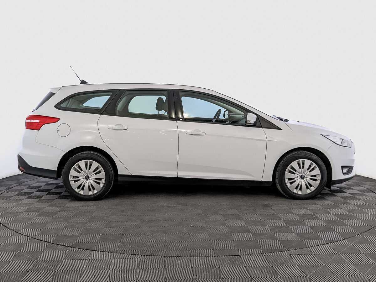 Ford Focus, 2018 - фото №4