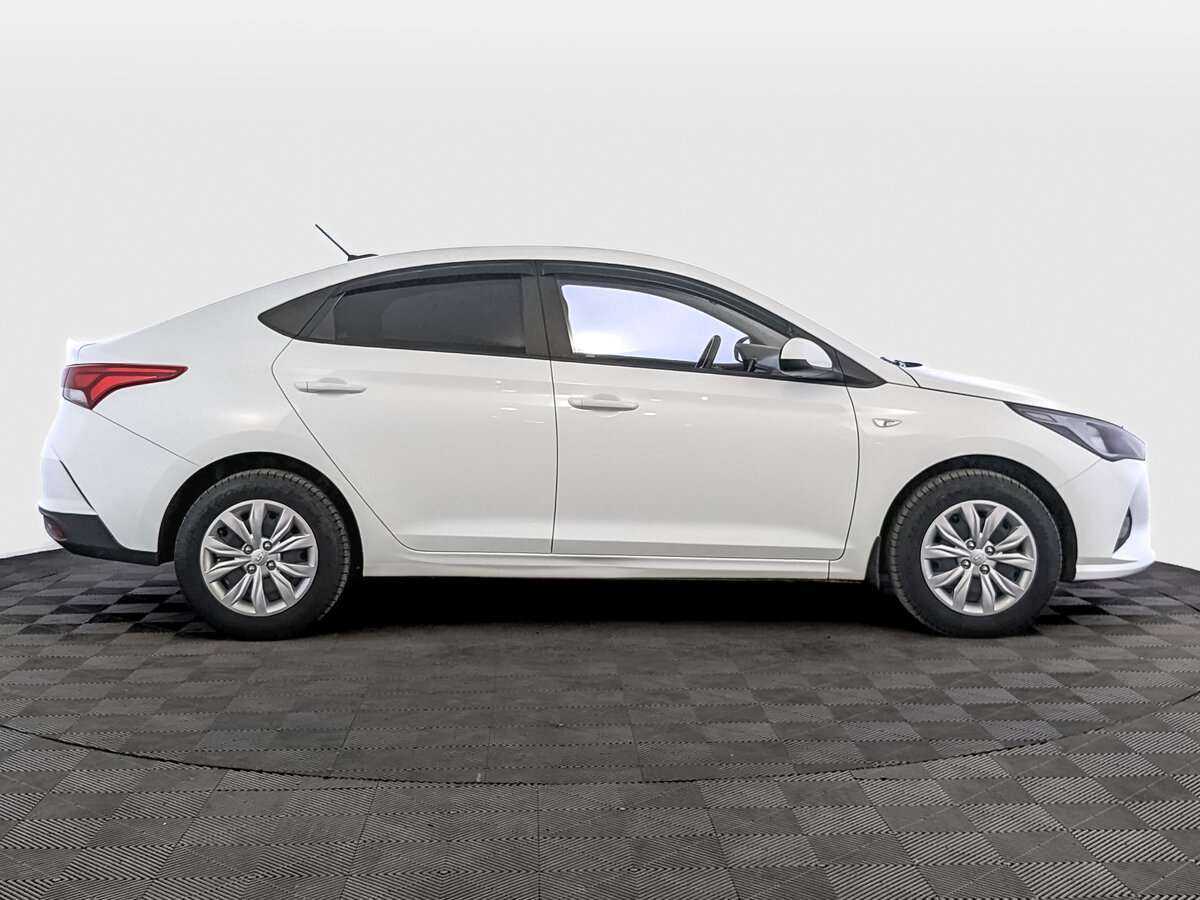 Hyundai Solaris, 2020 - фото №4