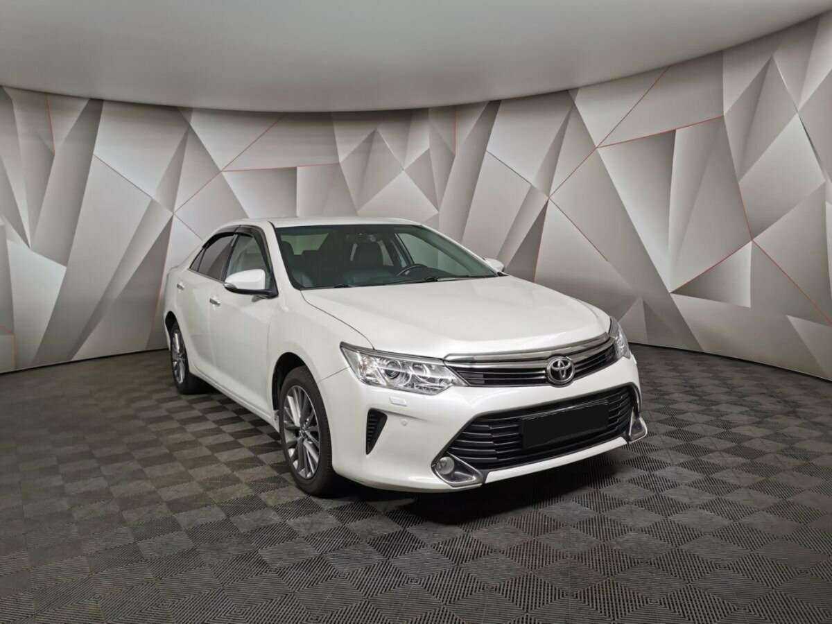 Toyota Camry, 2016 - фото №3