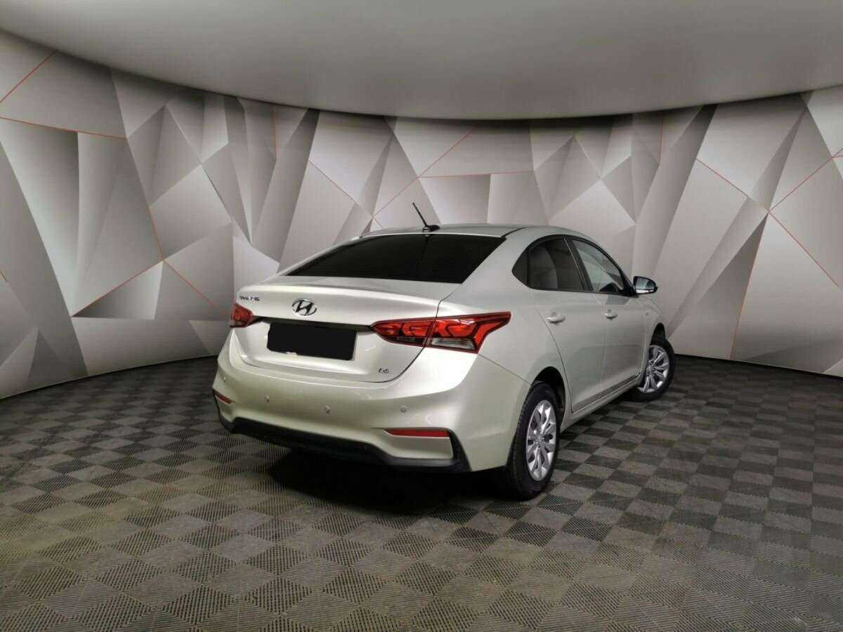 Hyundai Solaris, 2017 - фото №2