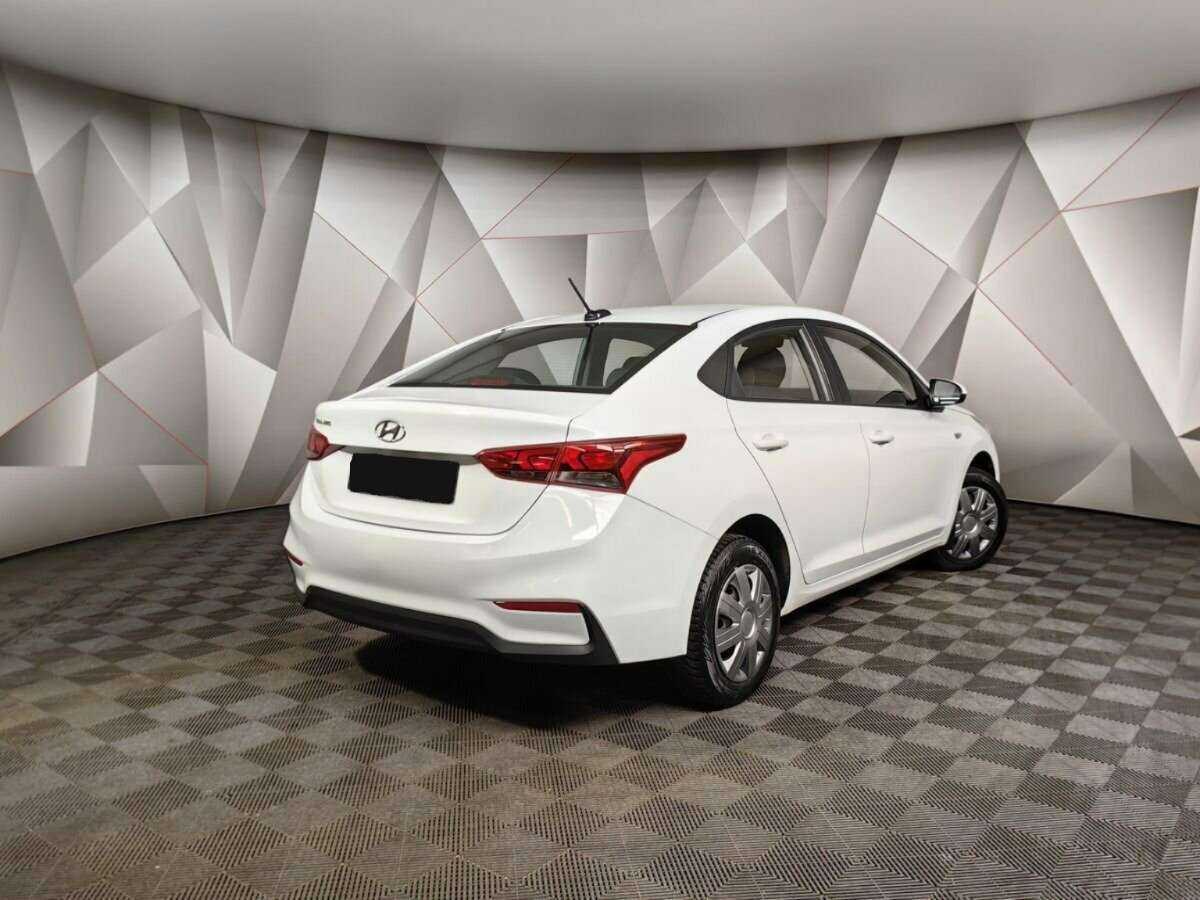Hyundai Solaris, 2019 - фото №2