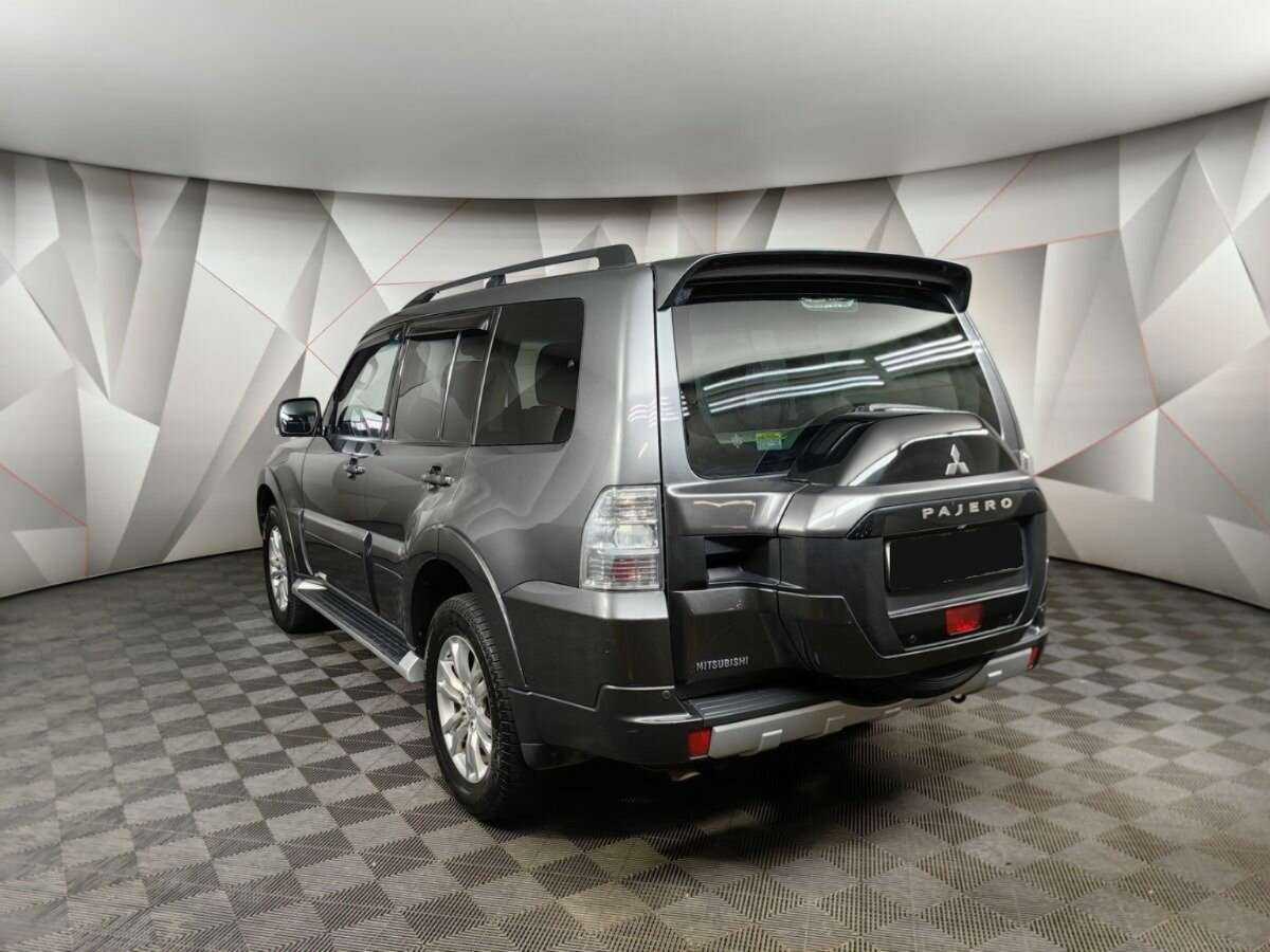 Mitsubishi Pajero, 2015 - фото №4