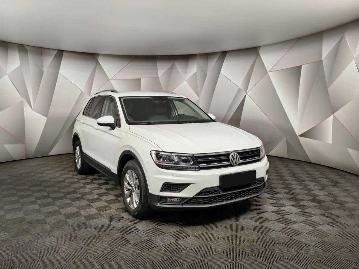 Volkswagen Tiguan, 2018 - фото №3