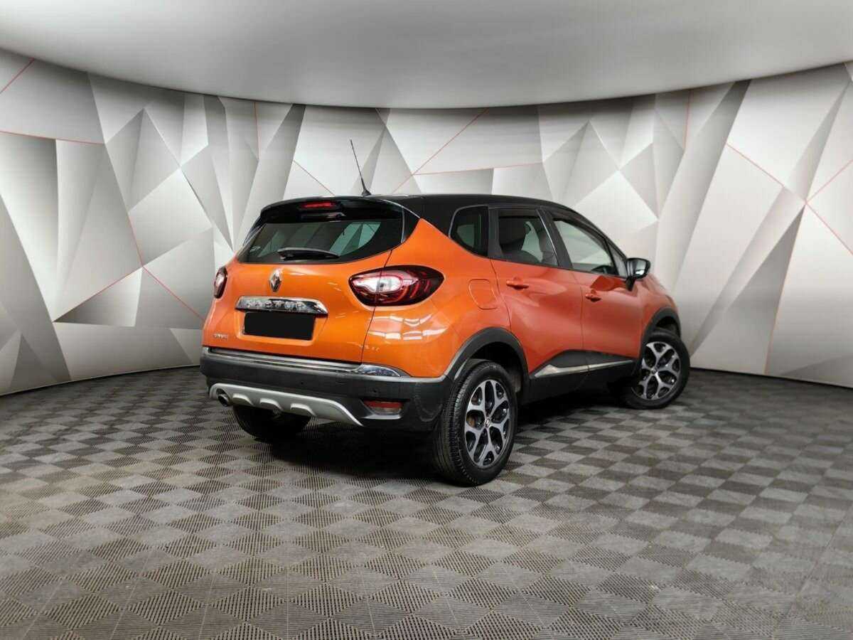 Renault Kaptur, 2017 - фото №2