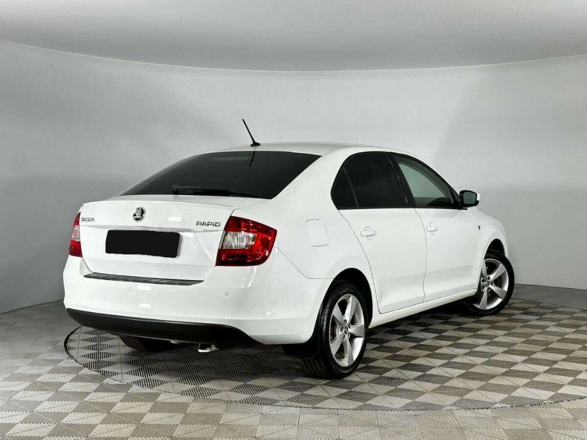 Skoda Rapid, 2016 - фото №2