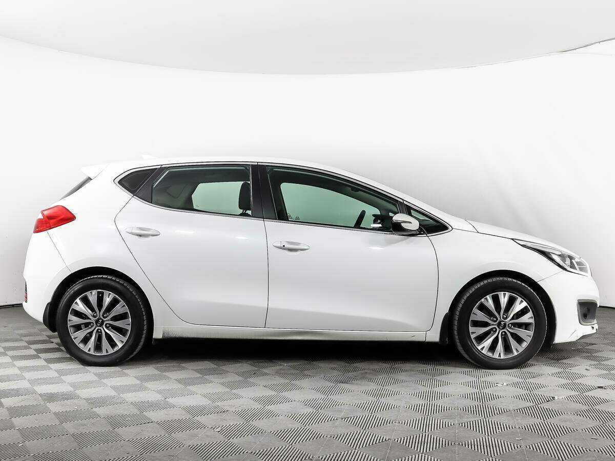 Kia Ceed, 2018 - фото №2