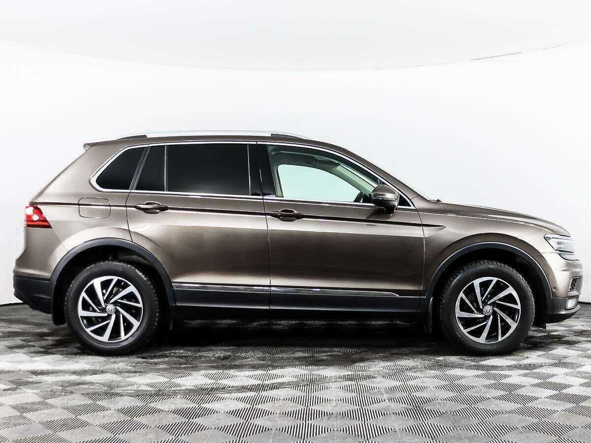 Volkswagen Tiguan, 2018 - фото №4