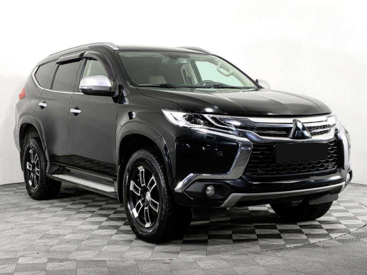 Mitsubishi Pajero Sport, 2017 - фото №3