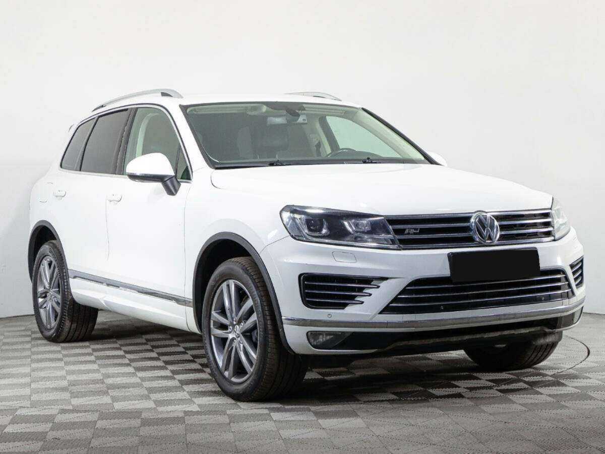 Volkswagen Touareg, 2016 - фото №3