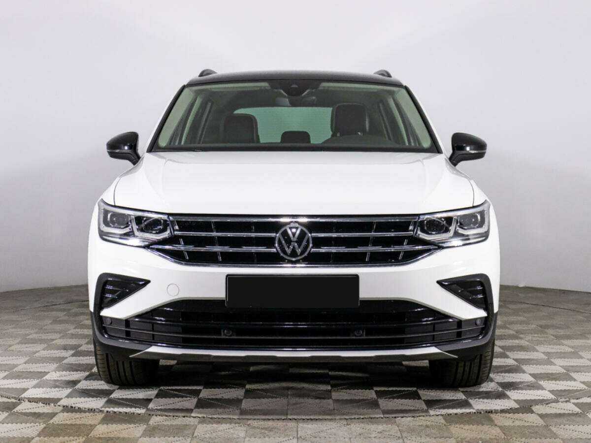 Volkswagen Tiguan, 2022 - фото №2