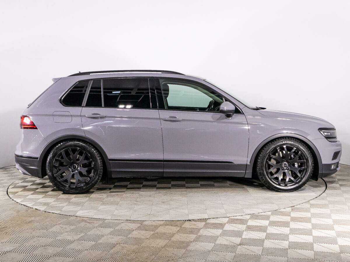 Volkswagen Tiguan, 2018 - фото №4