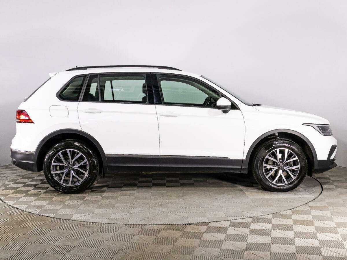Volkswagen Tiguan, 2021 - фото №4