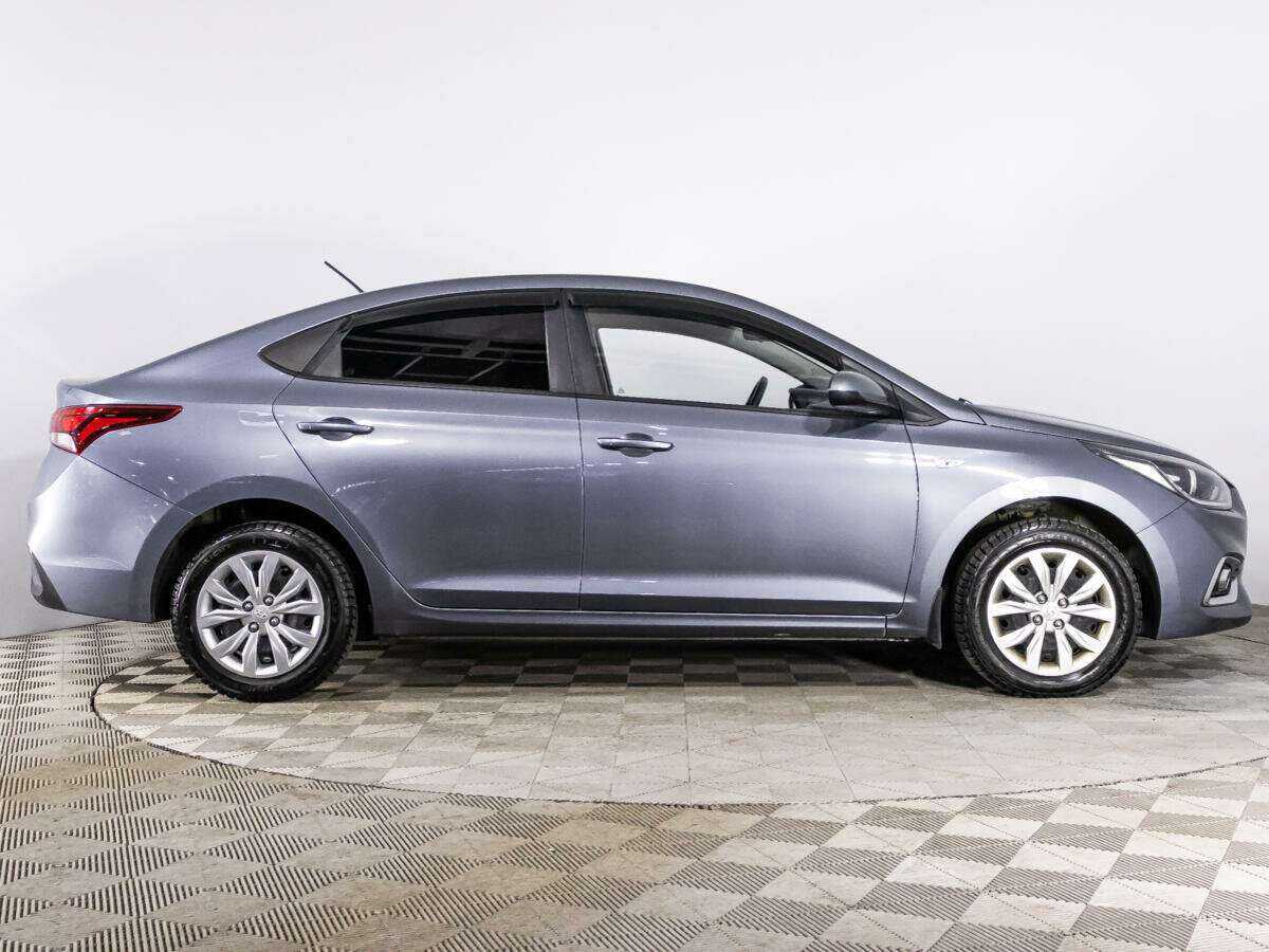 Hyundai Solaris, 2020 - фото №4