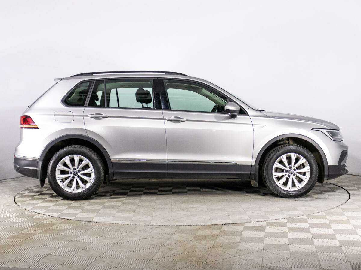Volkswagen Tiguan, 2021 - фото №4