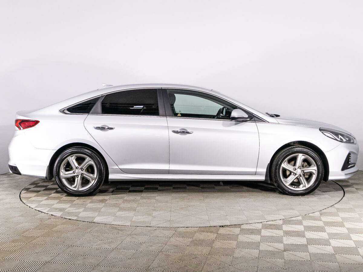 Hyundai Sonata, 2018 - фото №4
