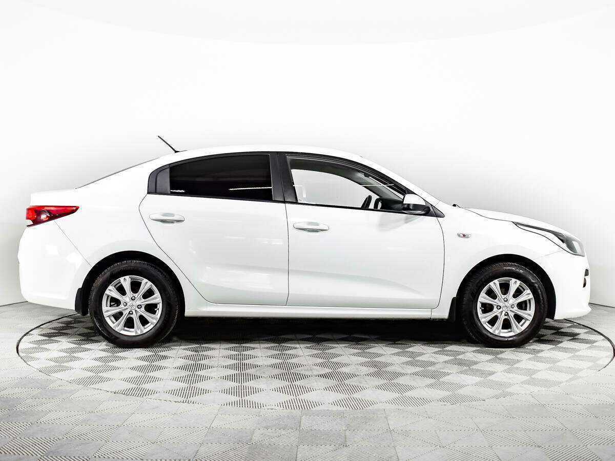 Kia Rio, 2017 - фото №4