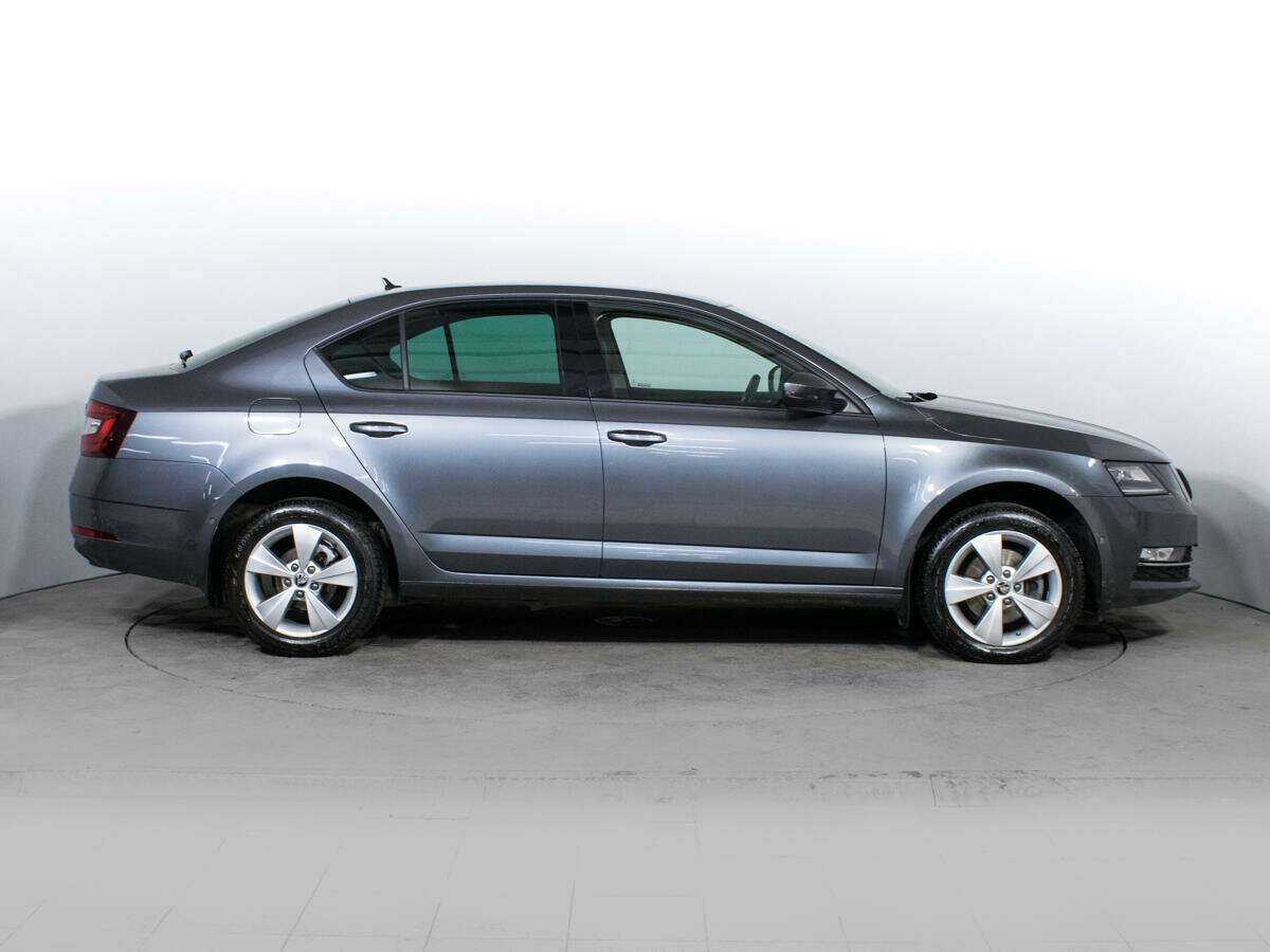 Skoda Octavia, 2020 - фото №4