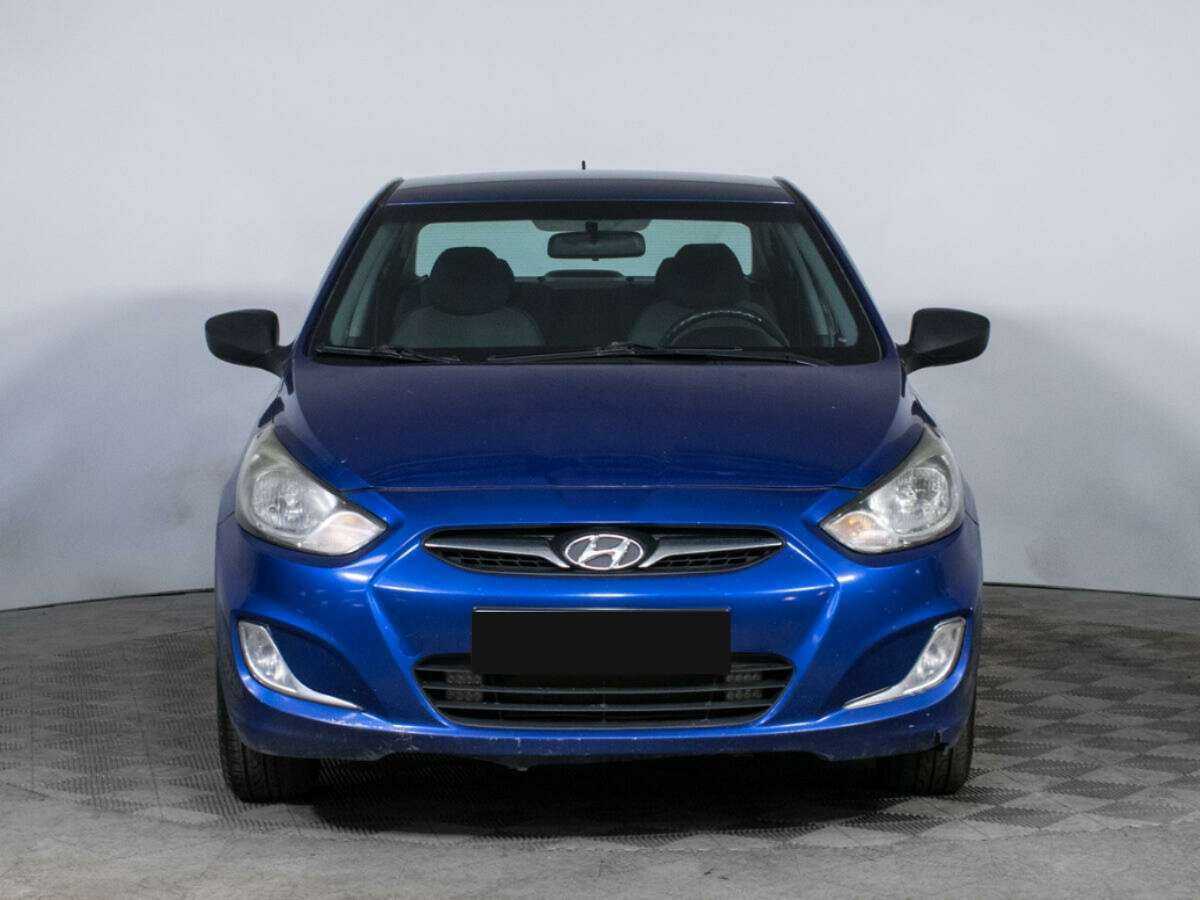 Hyundai Solaris, 2012 - фото №2