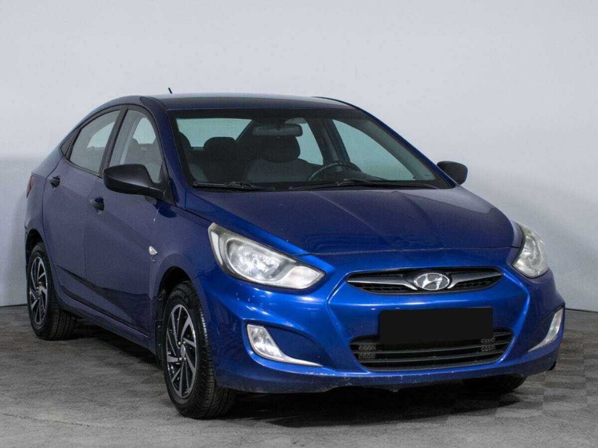Hyundai Solaris, 2012 - фото №3