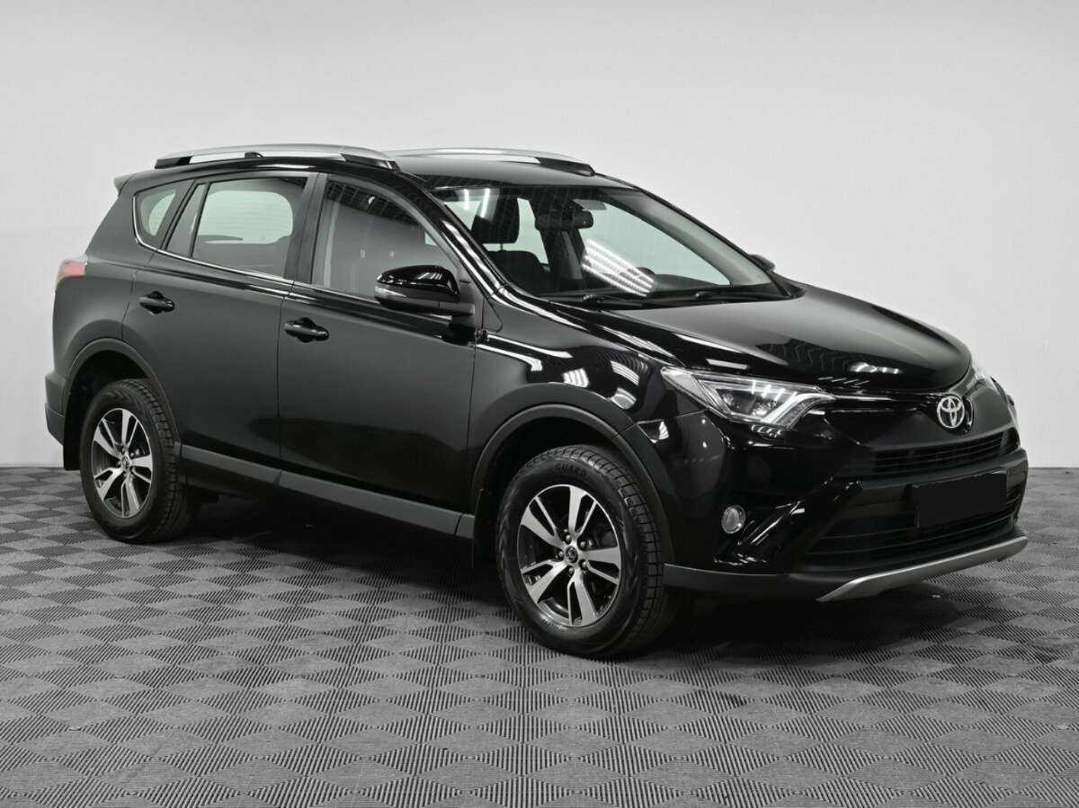 Toyota RAV4, 2018 - фото №3