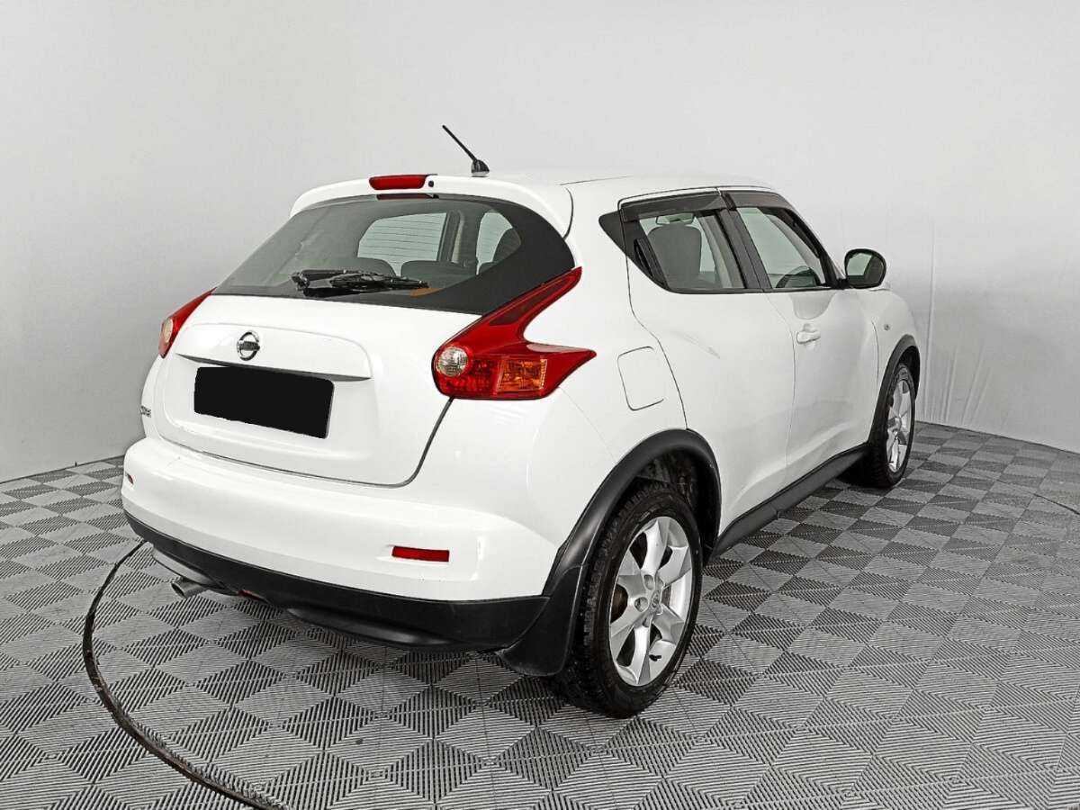 Nissan Juke, 2012 - фото №4