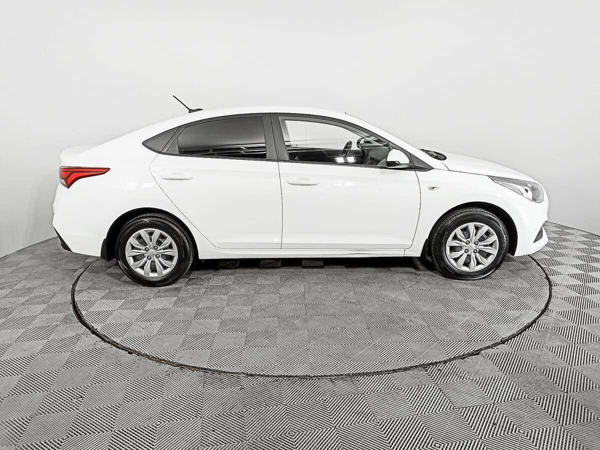 Hyundai Solaris, 2017 - фото №4