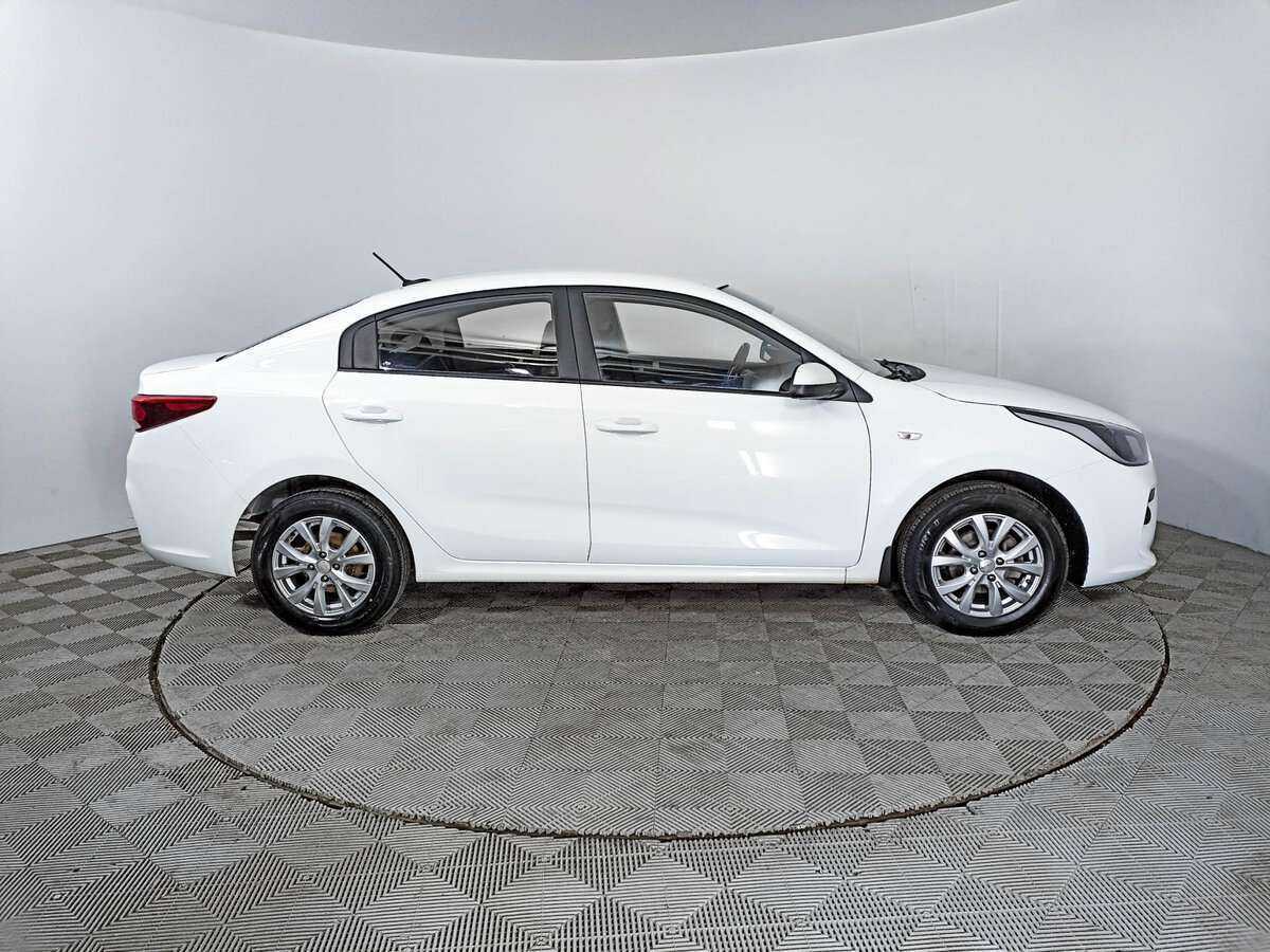 Kia Rio, 2018 - фото №4