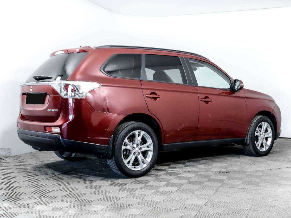 Mitsubishi Outlander, 2013 - фото №3