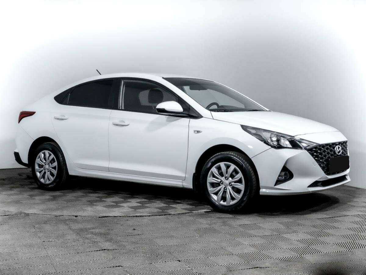 Hyundai Solaris, 2020 - фото №3
