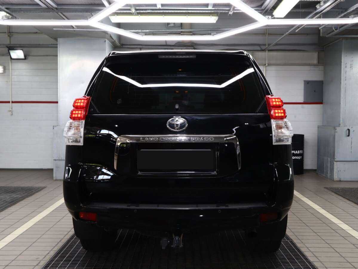 Toyota Land Cruiser Prado, 2013 - фото №3