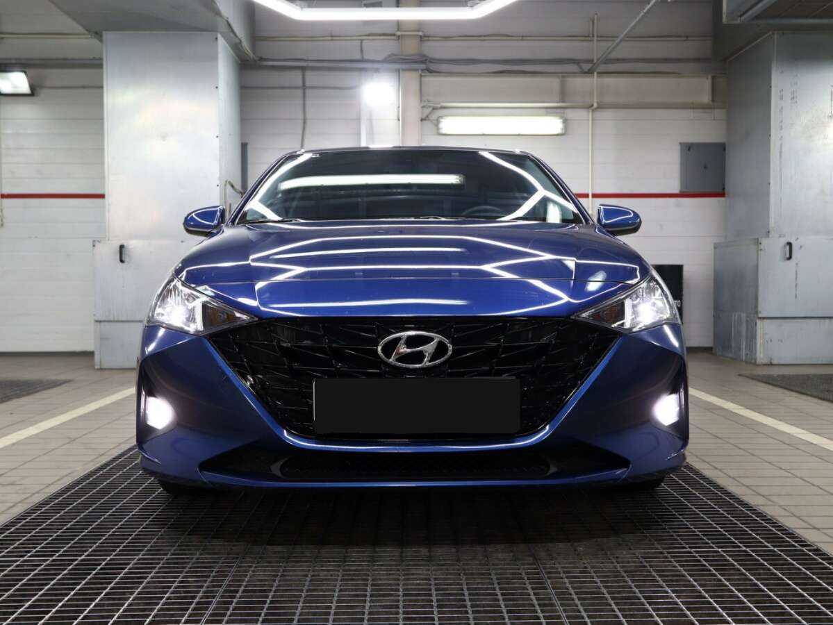 Hyundai Solaris, 2022 - фото №2