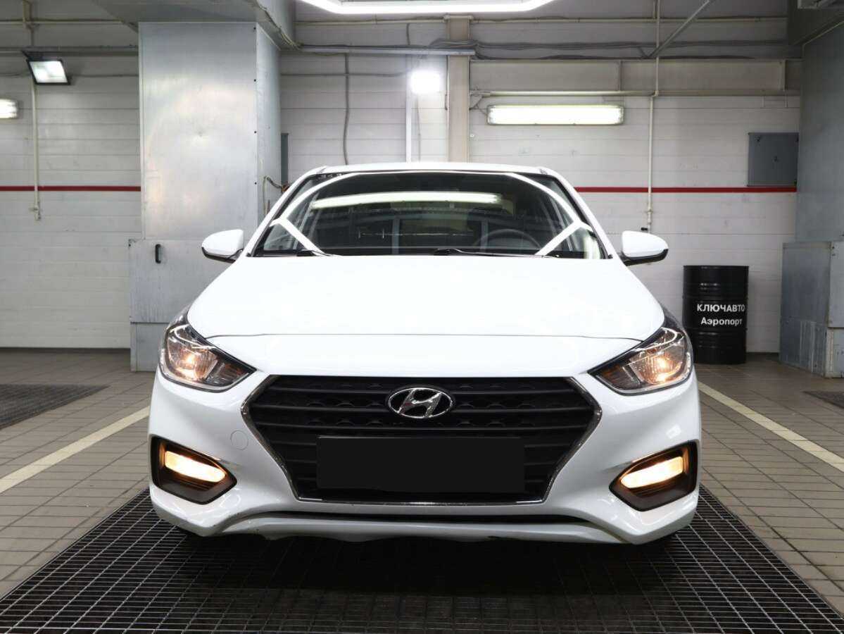 Hyundai Solaris, 2019 - фото №2