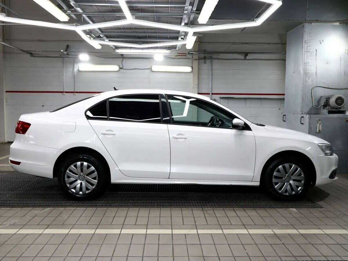 Volkswagen Jetta, 2013 - фото №4