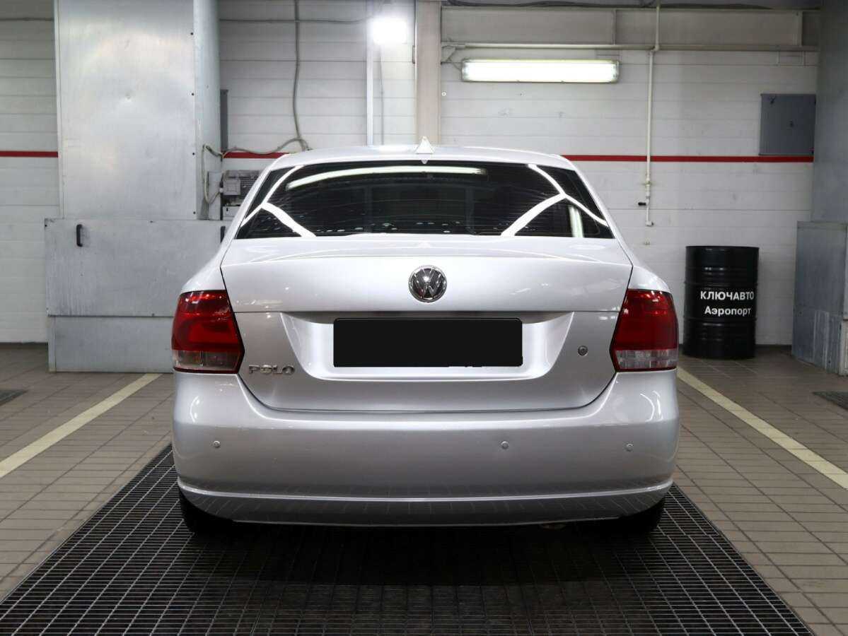 Volkswagen Polo, 2012 - фото №4