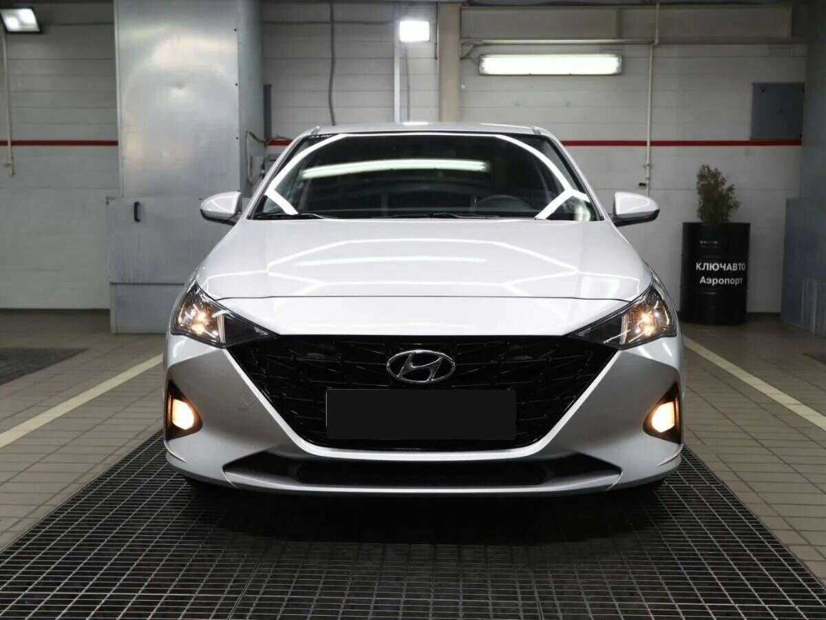 Hyundai Solaris, 2021 - фото №3