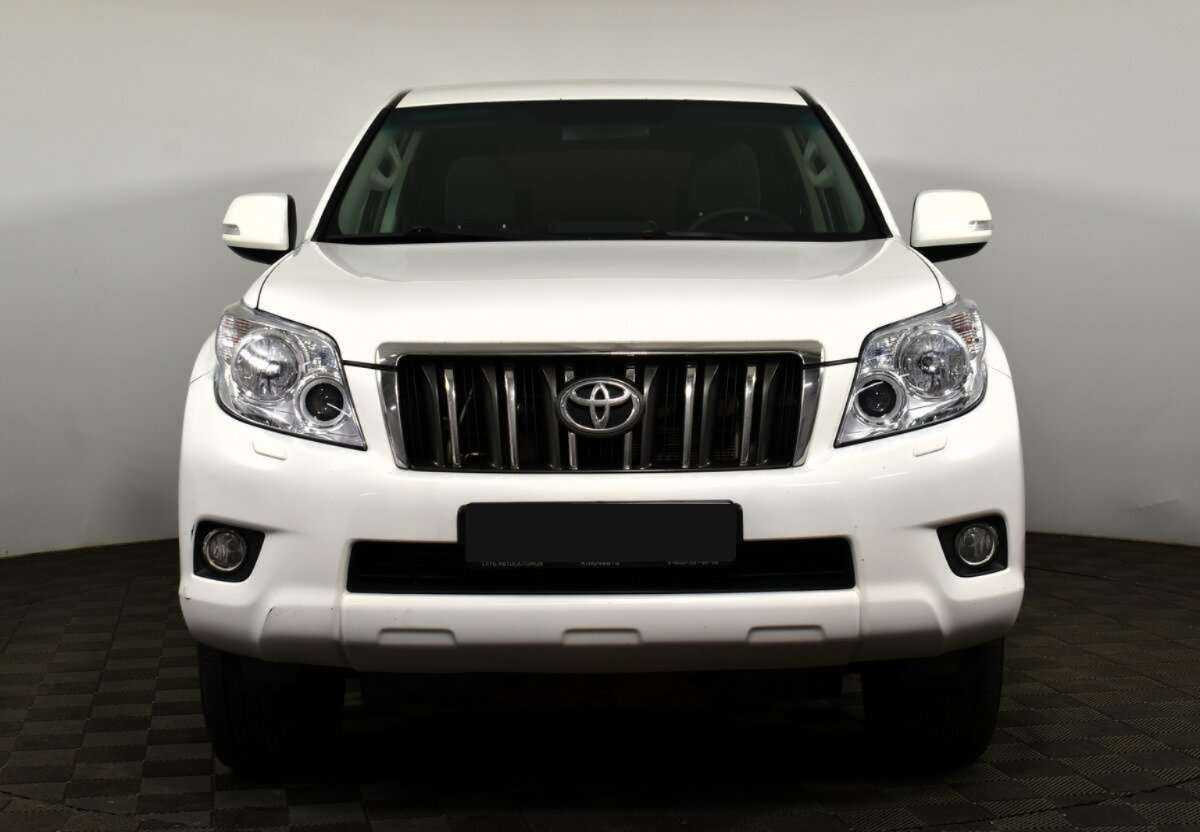 Toyota Land Cruiser Prado, 2012 - фото №2