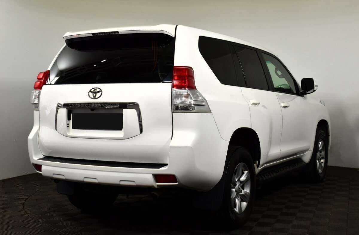 Toyota Land Cruiser Prado, 2012 - фото №4