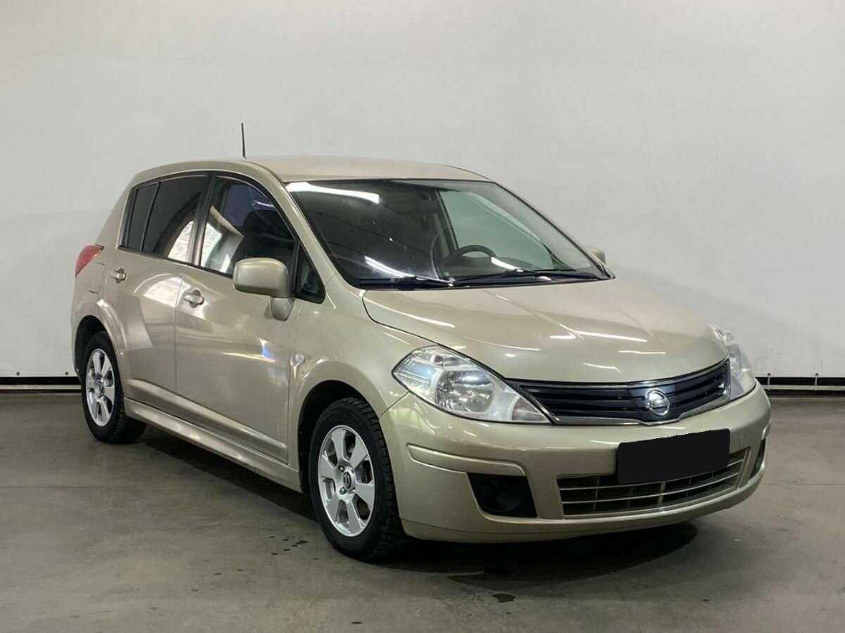 Nissan Tiida, 2013 - фото №3