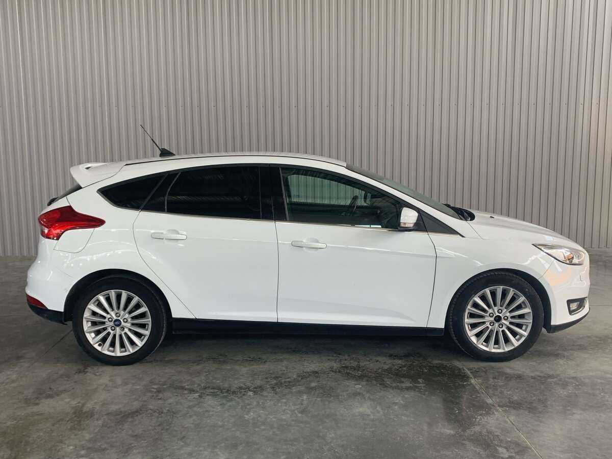 Ford Focus, 2019 - фото №4