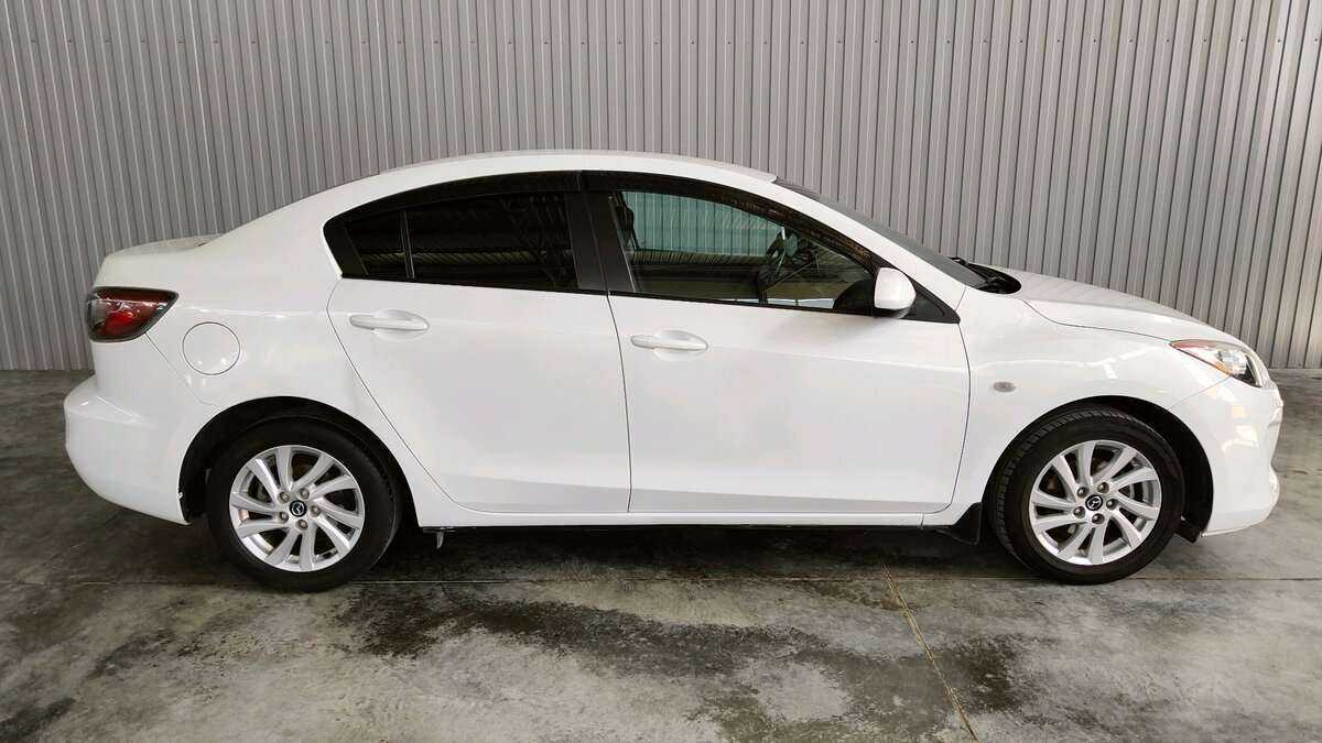 Mazda 3, 2012 - фото №4